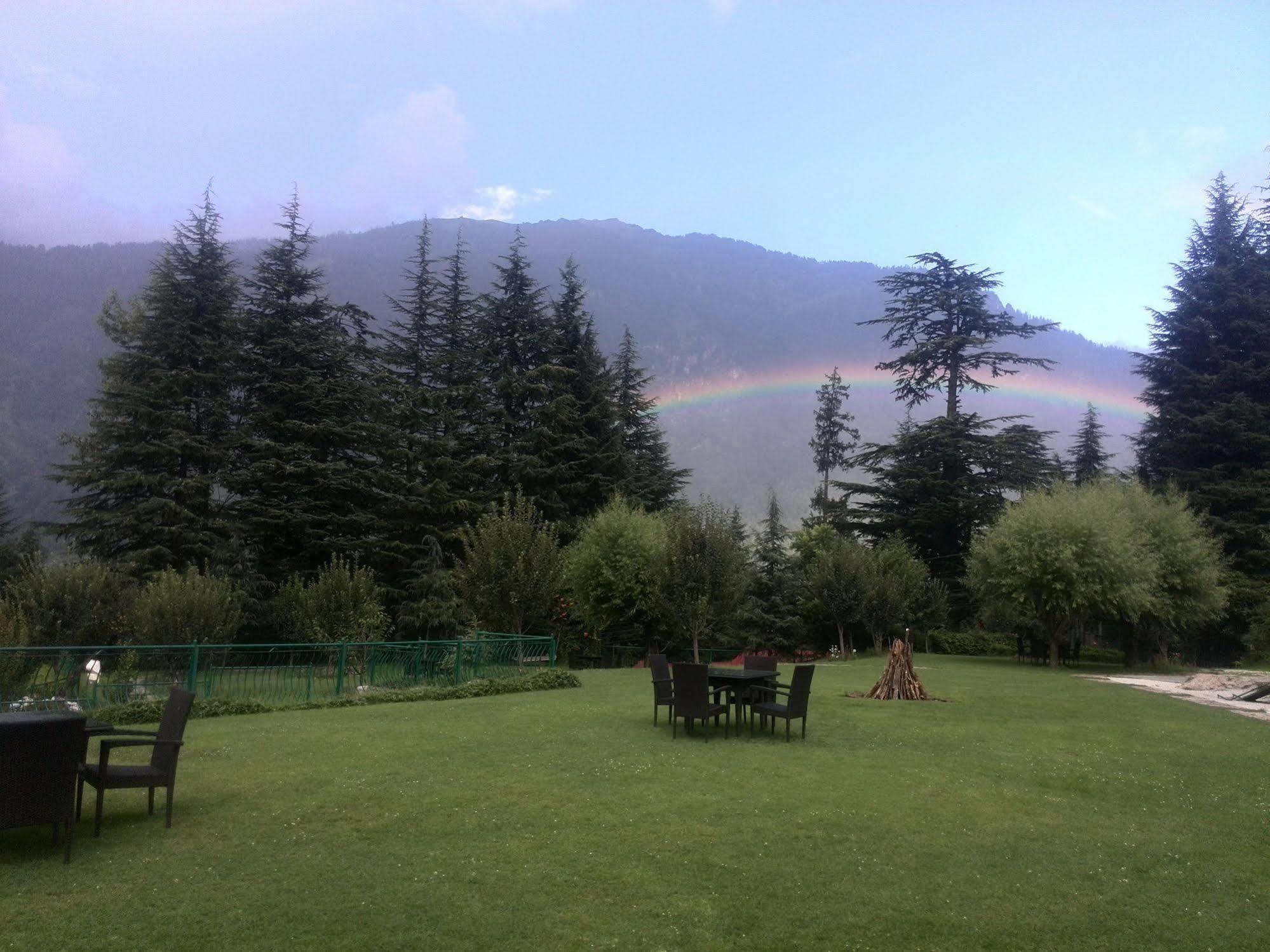 Apple Country Resorts- A Vegetarian Place Manali  Exterior photo